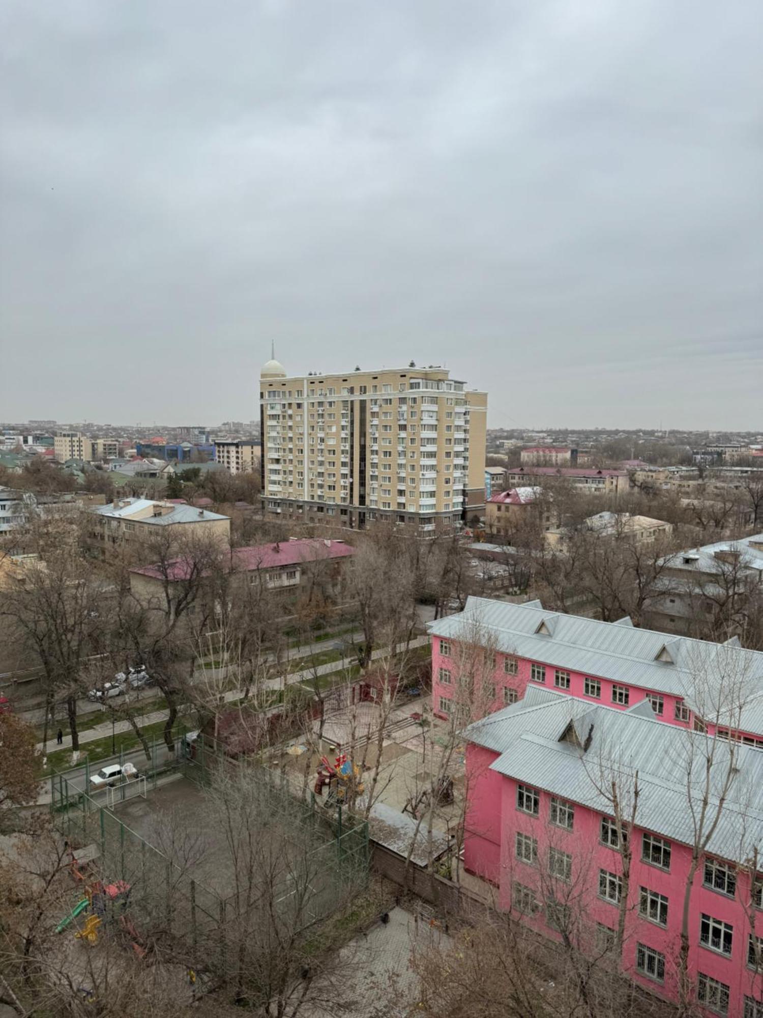 Квартира 83 В Центре Города Шымкент Apartment Екстериор снимка